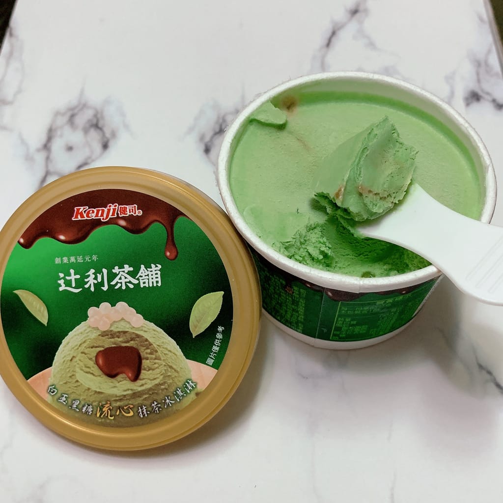 《甜點》KENJI健司x辻利茶舖。全家辻利抹茶流心冰淇淋