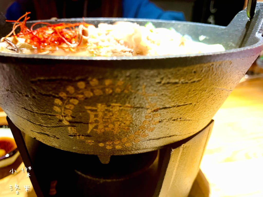 《美食》【已歇業】伍伍零-紫藤之呼吸｜最美森林變身の鬼滅之刃咖啡廳 中和咖啡廳 網美必訪 鬼滅迷不能錯過 捷運永安市場站商圈美食