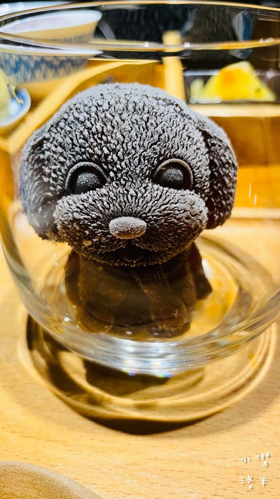 《美食》【已歇業】伍伍零-紫藤之呼吸｜最美森林變身の鬼滅之刃咖啡廳 中和咖啡廳 網美必訪 鬼滅迷不能錯過 捷運永安市場站商圈美食