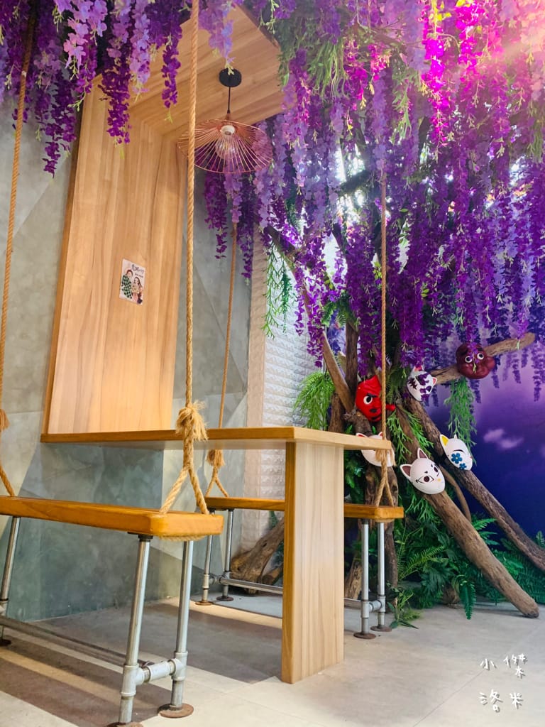 《美食》【已歇業】伍伍零-紫藤之呼吸｜最美森林變身の鬼滅之刃咖啡廳 中和咖啡廳 網美必訪 鬼滅迷不能錯過 捷運永安市場站商圈美食