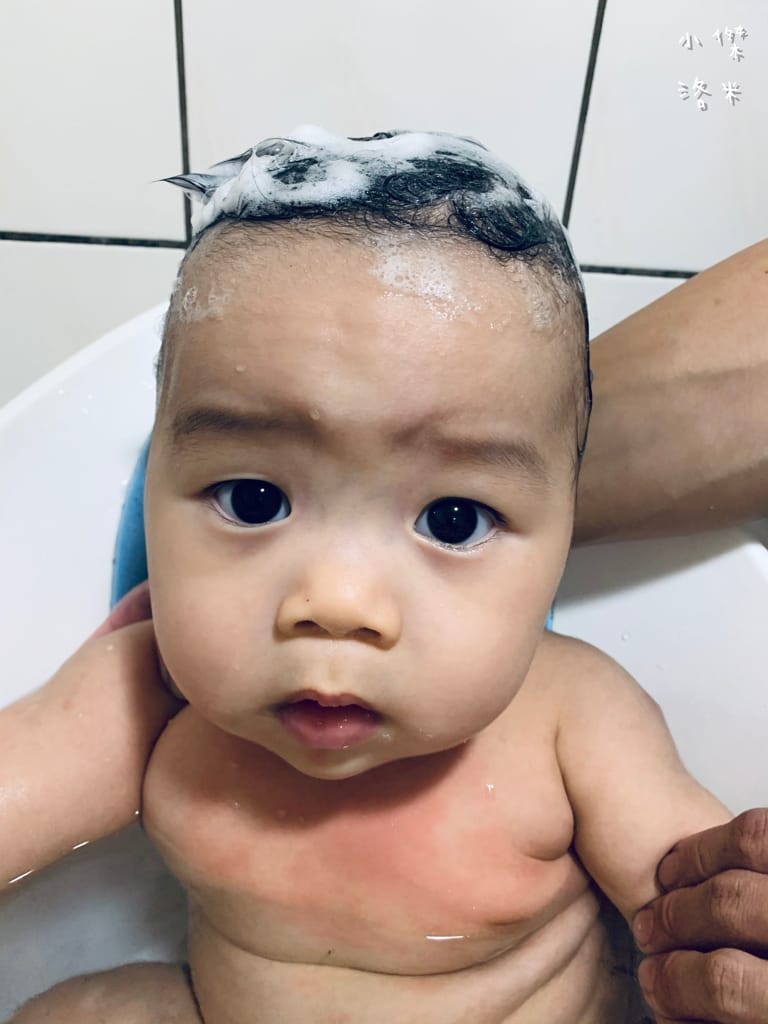 《親子》淨淨 -淨潤膚 ｜  無添加香精的嬰兒沐浴 從頭到腳一瓶搞定 全家人安心沐浴