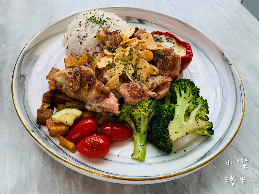 《美食》魚骨頭 Fish Bone Caf’e 宏匯廣場8樓｜ 網美必朝聖的美食餐廳 浪漫約會地點 新北新莊美食推薦 我的口袋名單