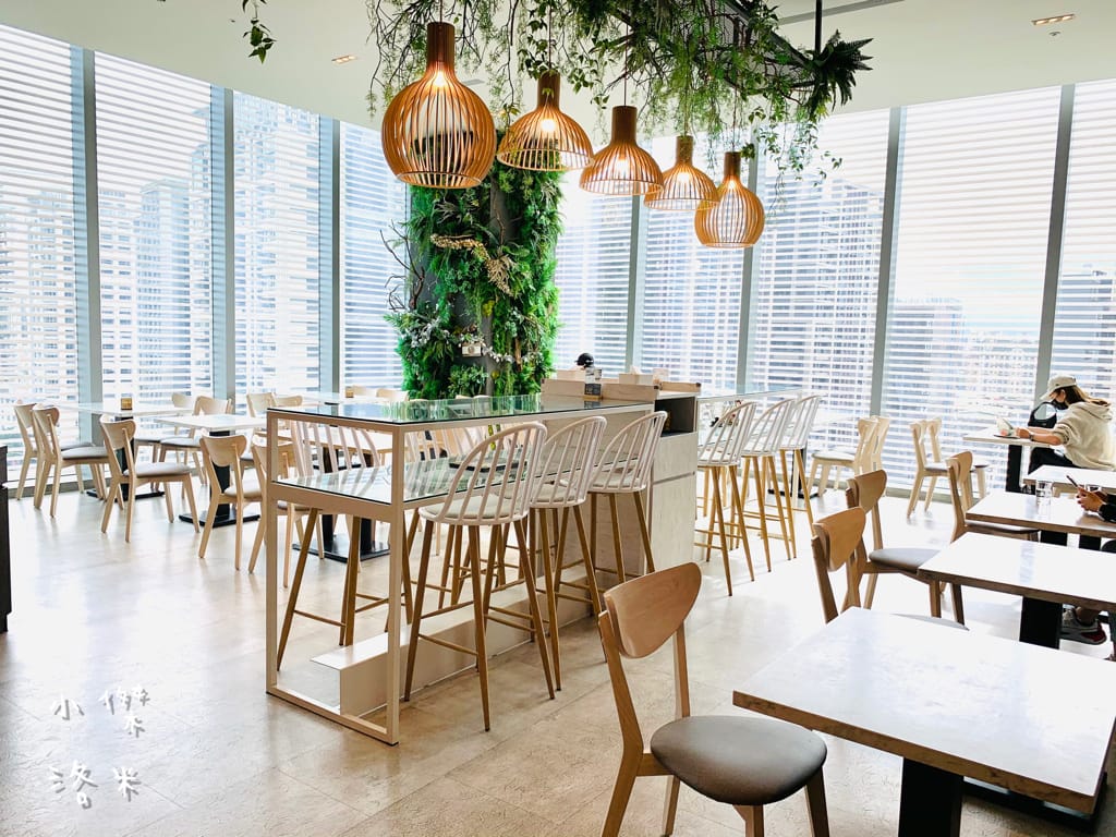 《美食》魚骨頭 Fish Bone Caf’e 宏匯廣場8樓｜ 網美必朝聖的美食餐廳 浪漫約會地點 新北新莊美食推薦 我的口袋名單