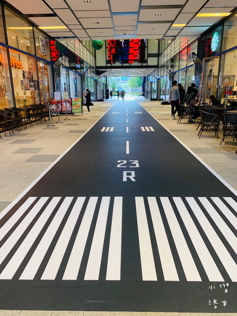 《美食》魚骨頭 Fish Bone Caf’e 宏匯廣場8樓｜ 網美必朝聖的美食餐廳 浪漫約會地點 新北新莊美食推薦 我的口袋名單