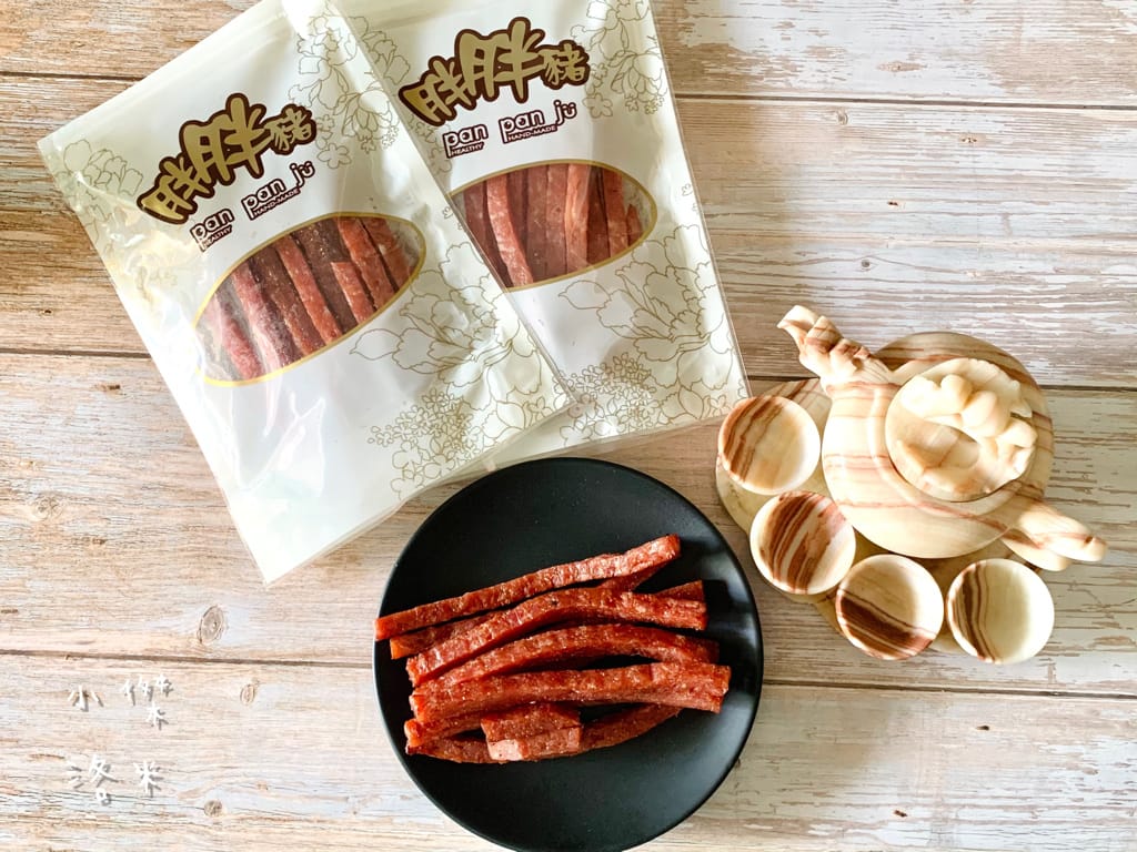 《美食》胖胖豬-PANPANJU ｜ 健康美味肉鬆肉乾堅果 台北台中必買伴手禮 年節禮盒推薦 台北伴手禮推薦 宅配美食