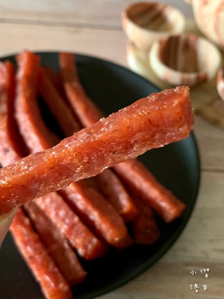 《美食》胖胖豬-PANPANJU ｜ 健康美味肉鬆肉乾堅果 台北台中必買伴手禮 年節禮盒推薦 台北伴手禮推薦 宅配美食