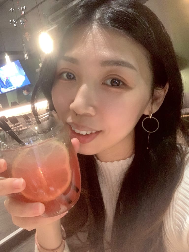 《美食》紅廚小餐館 ｜ 鶯歌超chill異國料理 下班小酌兩杯 適合約會的餐酒館 新北鶯歌美食推薦 復古鶯歌餐酒館