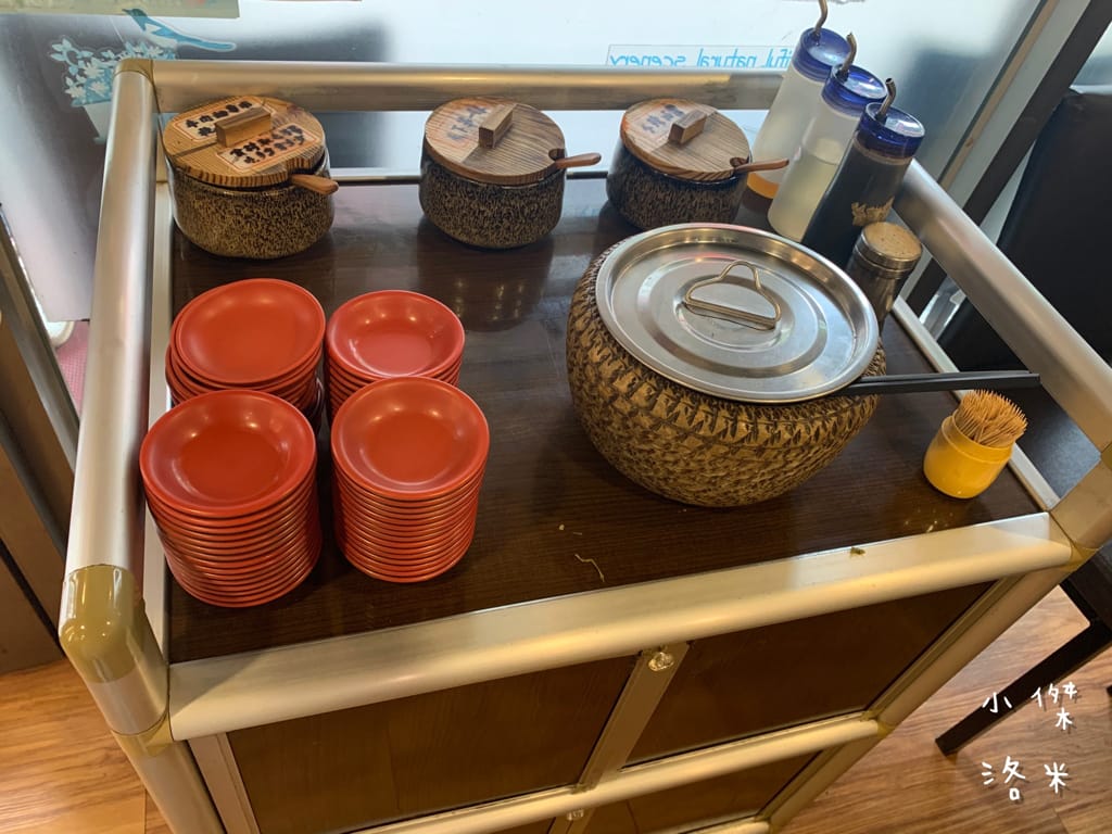 《美食》老兵曾王記牛肉麵 中和創始店 | 獲獎肯定的好滋味 來新北中和滿足老兵魂 大啖整根牛小排 中和美食推薦 老兵牛肉麵 三重美食推薦