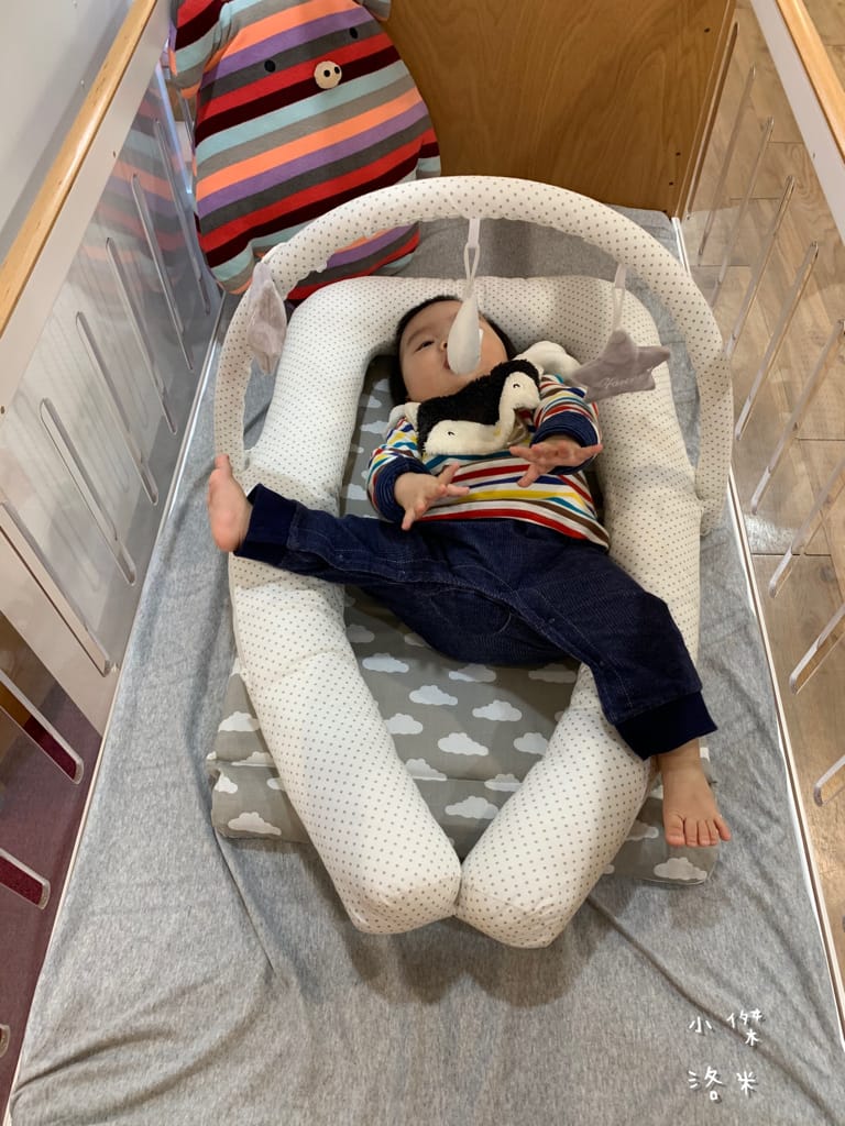 《親子》娃娃世界-台北旗艦店 ｜ 超大雙層嬰幼百貨路面店  齊全的母嬰用品一次購足 嬰兒推車比較 嬰兒床比較