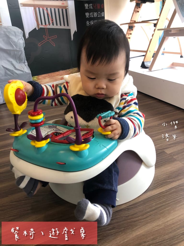 《親子》娃娃世界-台北旗艦店 ｜ 超大雙層嬰幼百貨路面店  齊全的母嬰用品一次購足 嬰兒推車比較 嬰兒床比較