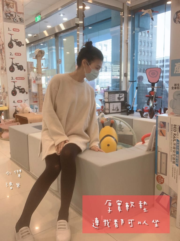 《親子》娃娃世界-台北旗艦店 ｜ 超大雙層嬰幼百貨路面店  齊全的母嬰用品一次購足 嬰兒推車比較 嬰兒床比較