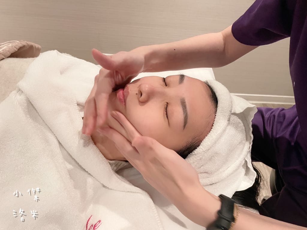 《美容》立效音波-愛爾麗診所  200條就有感 小資保養就要愛爾麗診所新北板橋店 愛美推薦 小資族福音 午休過後悄悄變美