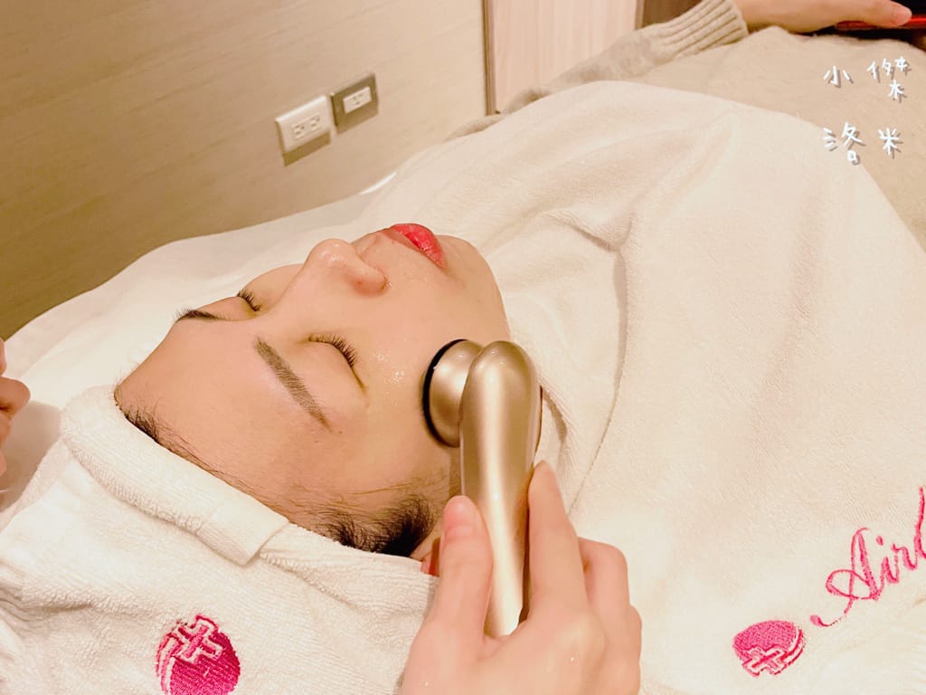 《美容》立效音波-愛爾麗診所  200條就有感 小資保養就要愛爾麗診所新北板橋店 愛美推薦 小資族福音 午休過後悄悄變美