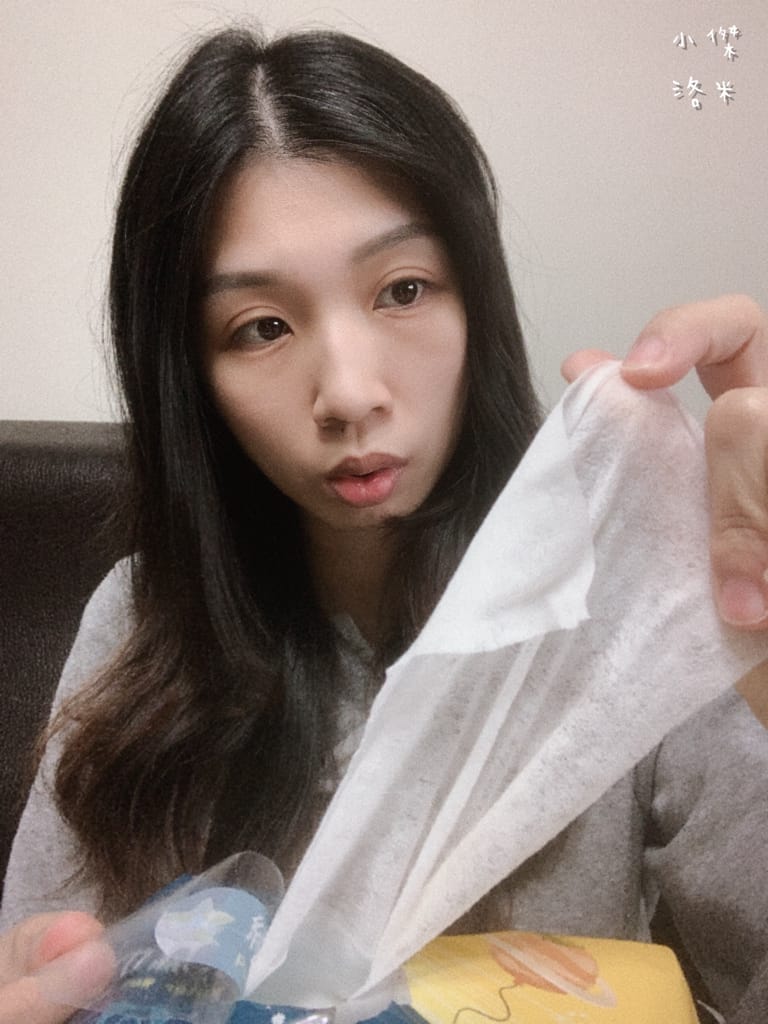 《親子》開箱 | 蘭韻純水濕巾 ｜ 薄款新品上市 寶貝肌膚每天的親密接觸 育兒路上神隊友 濕紙巾推薦