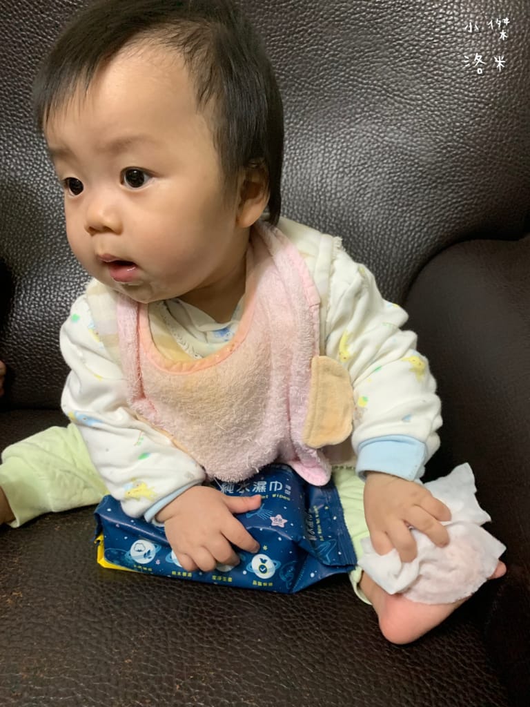 《親子》開箱 | 蘭韻純水濕巾 ｜ 薄款新品上市 寶貝肌膚每天的親密接觸 育兒路上神隊友 濕紙巾推薦