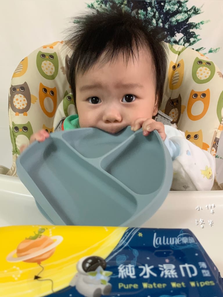 《親子》開箱 | 蘭韻純水濕巾 ｜ 薄款新品上市 寶貝肌膚每天的親密接觸 育兒路上神隊友 濕紙巾推薦