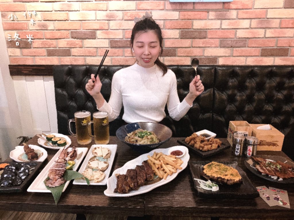 《美食》雄爺食堂｜下班喝一杯配串燒享受chill人生 好友聚會吃飯配飛鏢機 還有獨立K歌亭！板橋平價居酒屋推薦 捷運江子翠站美食推薦
