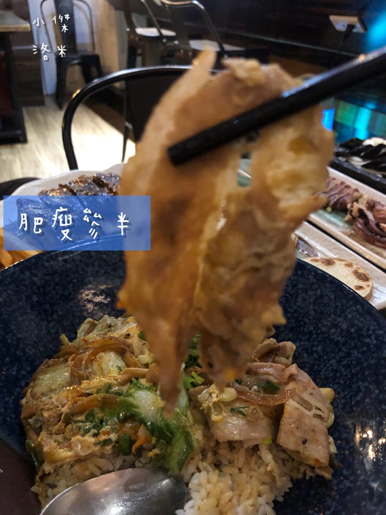 《美食》雄爺食堂｜下班喝一杯配串燒享受chill人生 好友聚會吃飯配飛鏢機 還有獨立K歌亭！板橋平價居酒屋推薦 捷運江子翠站美食推薦