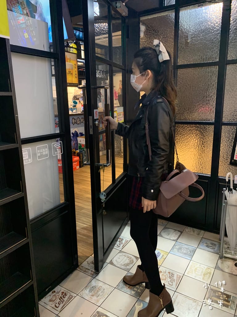 《美食》雄爺食堂｜下班喝一杯配串燒享受chill人生 好友聚會吃飯配飛鏢機 還有獨立K歌亭！板橋平價居酒屋推薦 捷運江子翠站美食推薦