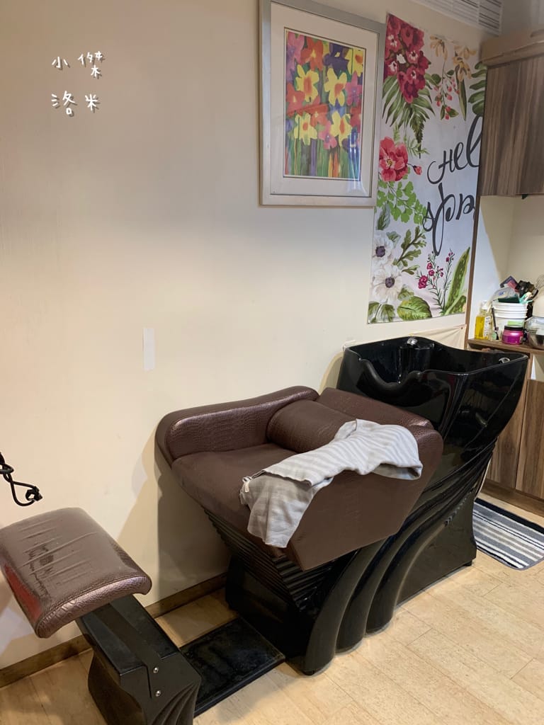 《保養》Alia&艾麗雅頭皮養護中心 ｜西門町美麗一波 專業AI頭皮檢測 用科技替頭皮說話 台北市頭皮保養推薦 護髮推薦 頭皮護理推薦