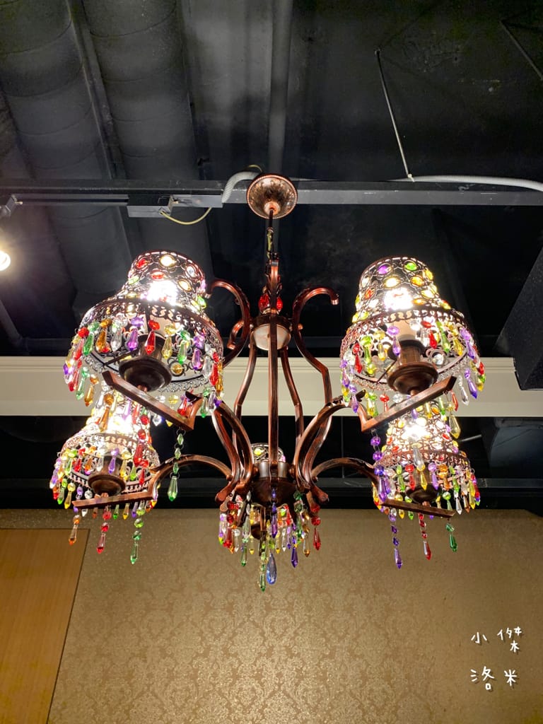 《親子手做》親子手做奶酪|泰滾Rolling Thai泰式火鍋 體驗製做店超內人氣甜點 南椰奶凍 和孩子一起動手做新鮮椰子奶凍 好吃又好玩