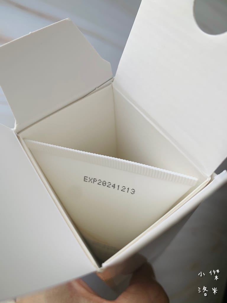 《美容清潔》deBalets小巴黎｜高貴不貴的專櫃級絲綢奶霜潔顏乳 洗後肌膚不緊繃乾澀 小資族美女推薦 洗面乳推薦