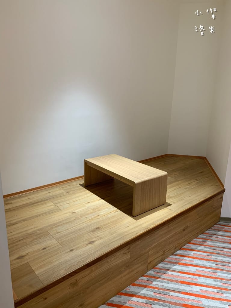 《旅遊》 台中鳳凰酒店｜台中輕旅行 下榻柳川水岸公園畔享受城市美景 9樓星際樂園徜徉在銀河系的美夢 親子主題房可愛到捨不得睡著 親子旅遊推薦 約會住宿推薦