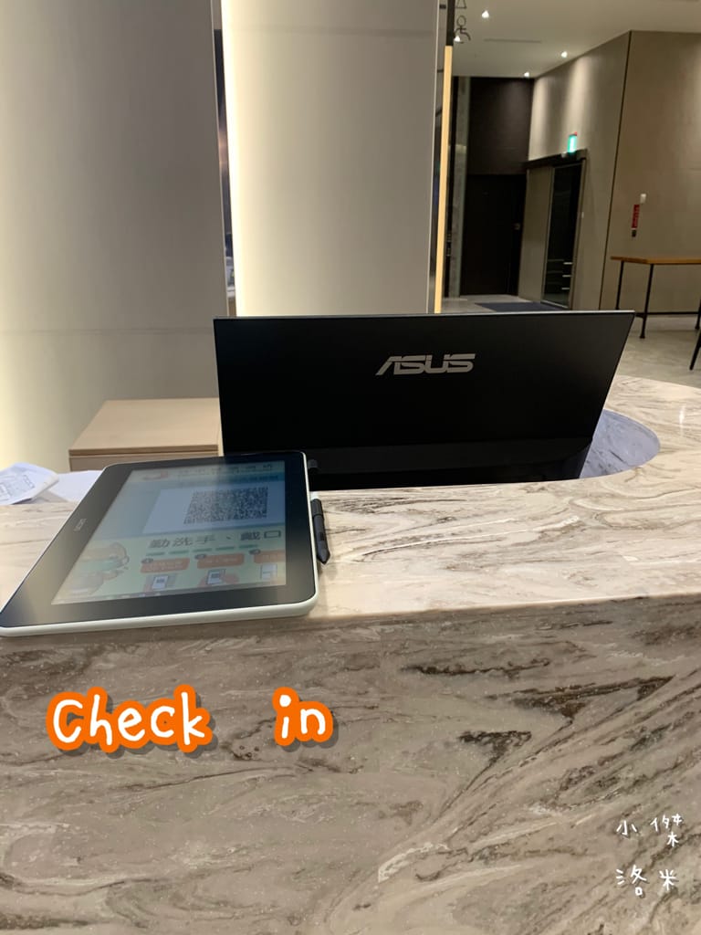 《旅遊》 台中鳳凰酒店｜台中輕旅行 下榻柳川水岸公園畔享受城市美景 9樓星際樂園徜徉在銀河系的美夢 親子主題房可愛到捨不得睡著 親子旅遊推薦 約會住宿推薦