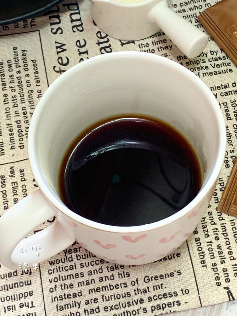 《飲品》開箱 HOWSDOMO好事多磨濾掛式咖啡 ｜ 衣索比亞日曬-中深培濾掛式研磨咖啡 用滴滴香醇的研磨咖啡開啟美好一天 中深度烘培的客製化伴手禮最懂你心