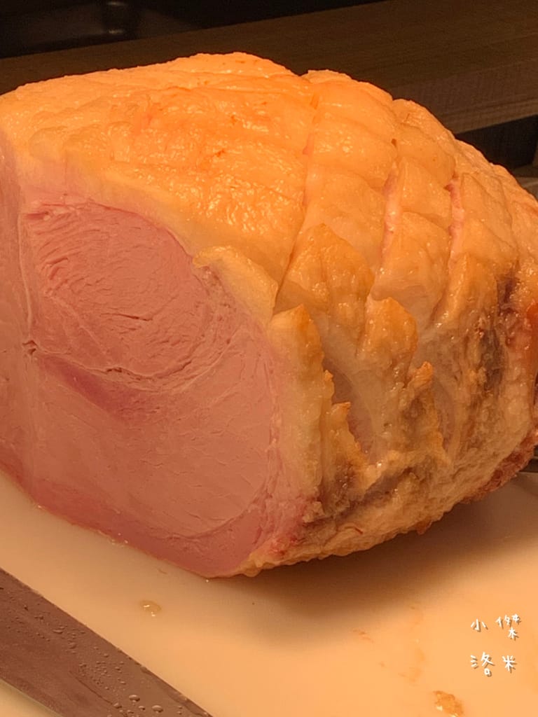 《旅遊美食》 台中鳳凰酒店- 鳳凰食號 ｜ 2022全新開幕鳳凰酒店 早午餐 Buffet吃到飽只要499！星巴客 哈根達斯無限續 用餐區附設兒童遊戲區 台中美食推薦 Buffet推薦 早午餐推薦