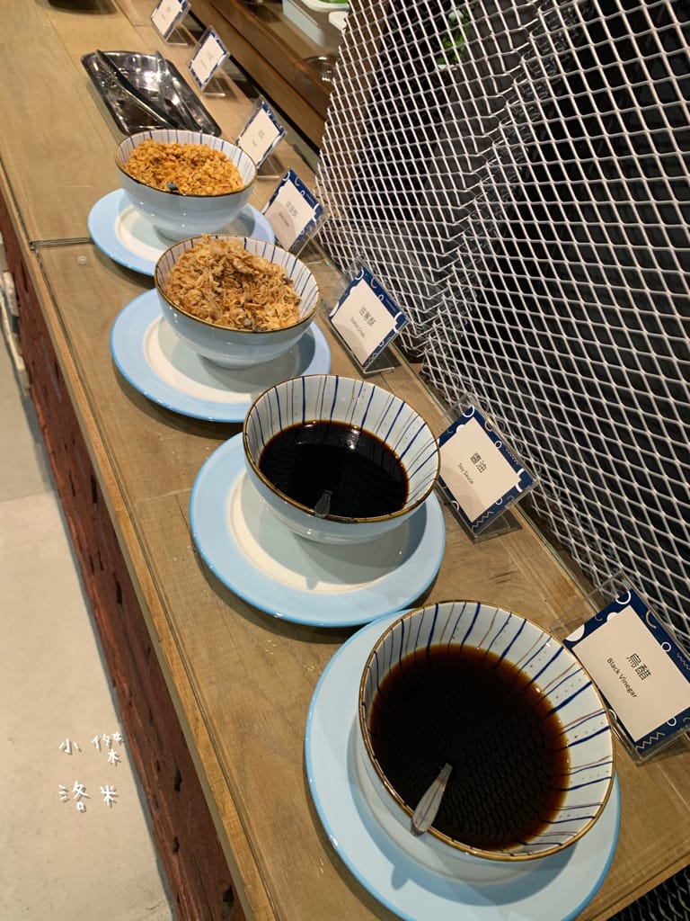 《旅遊美食》 台中鳳凰酒店- 鳳凰食號 ｜ 2022全新開幕鳳凰酒店 早午餐 Buffet吃到飽只要499！星巴客 哈根達斯無限續 用餐區附設兒童遊戲區 台中美食推薦 Buffet推薦 早午餐推薦