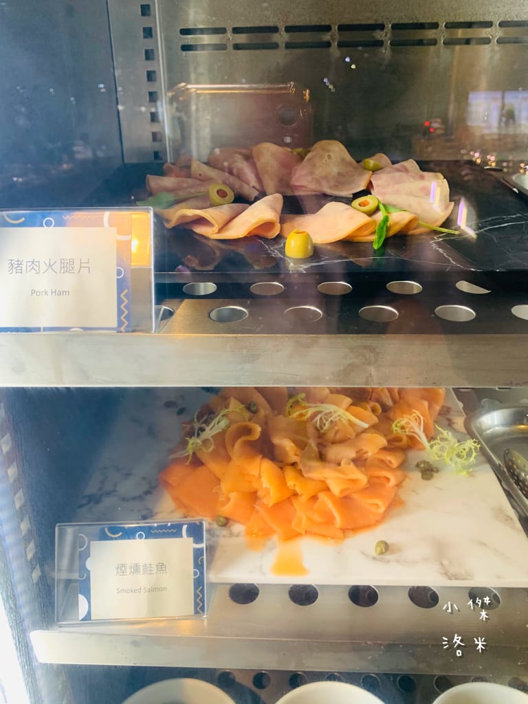 《旅遊美食》 台中鳳凰酒店- 鳳凰食號 ｜ 2022全新開幕鳳凰酒店 早午餐 Buffet吃到飽只要499！星巴客 哈根達斯無限續 用餐區附設兒童遊戲區 台中美食推薦 Buffet推薦 早午餐推薦