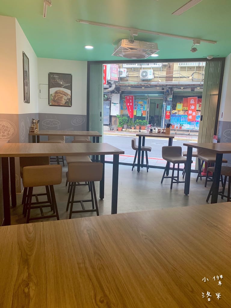 《美食》 小同安麵食館｜令人驚艷的中式小館 古亭站巷弄內人氣爆棚的好滋味 一試成主顧