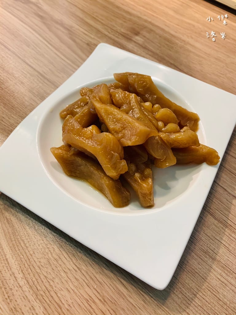 《美食》 小同安麵食館｜令人驚艷的中式小館 古亭站巷弄內人氣爆棚的好滋味 一試成主顧