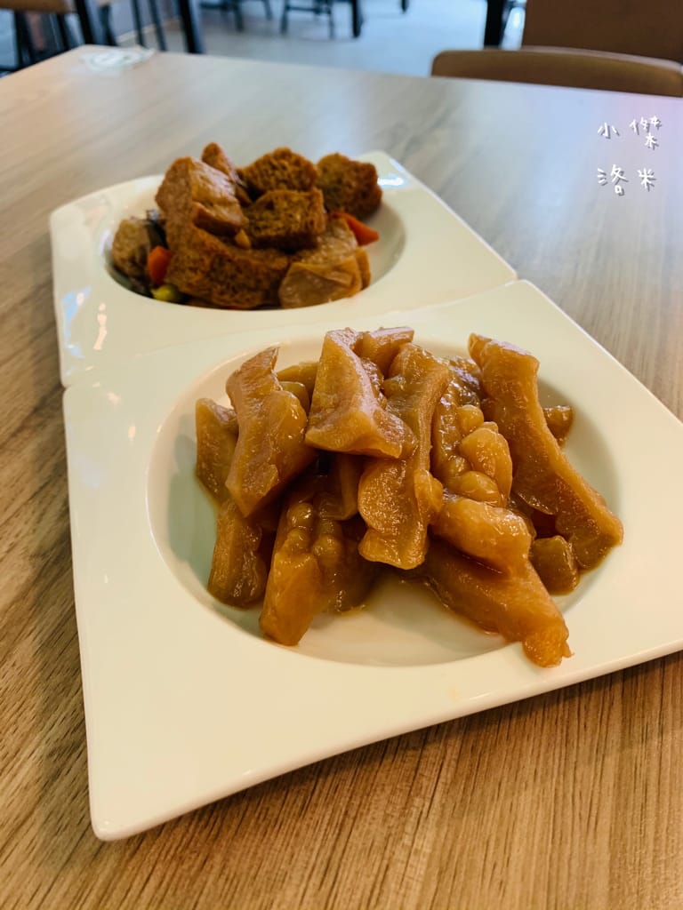 《美食》 小同安麵食館｜令人驚艷的中式小館 古亭站巷弄內人氣爆棚的好滋味 一試成主顧
