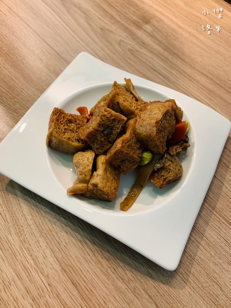 《美食》 小同安麵食館｜令人驚艷的中式小館 古亭站巷弄內人氣爆棚的好滋味 一試成主顧