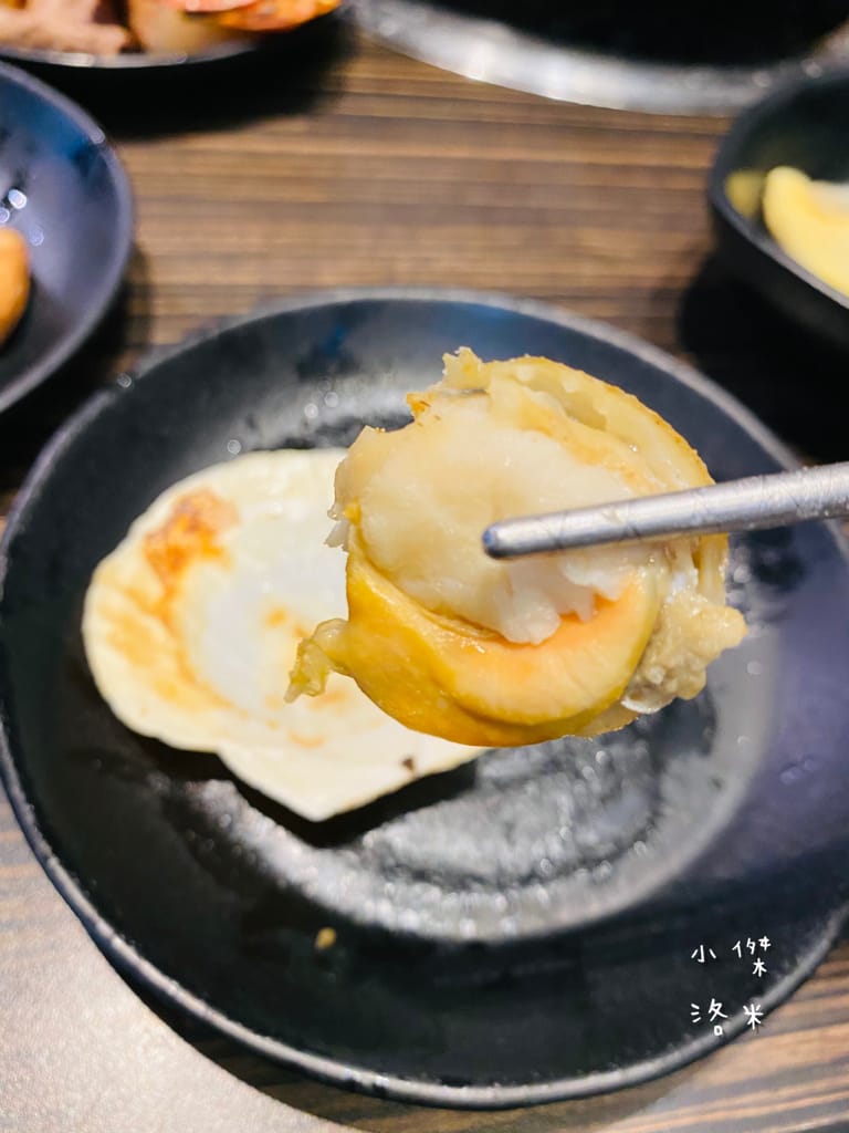 《美食》好客燒烤｜火烤兩吃海陸全餐吃到飽 頂級肉品帝王蟹 樹林秀泰美食推薦