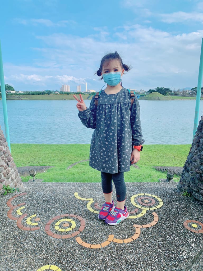 《旅遊》宜蘭-彩虹灣民宿｜五十二甲濕地畔 稻田小河環繞遠離都市塵囂 五結鄉包棟民宿推薦 親子住宿推薦