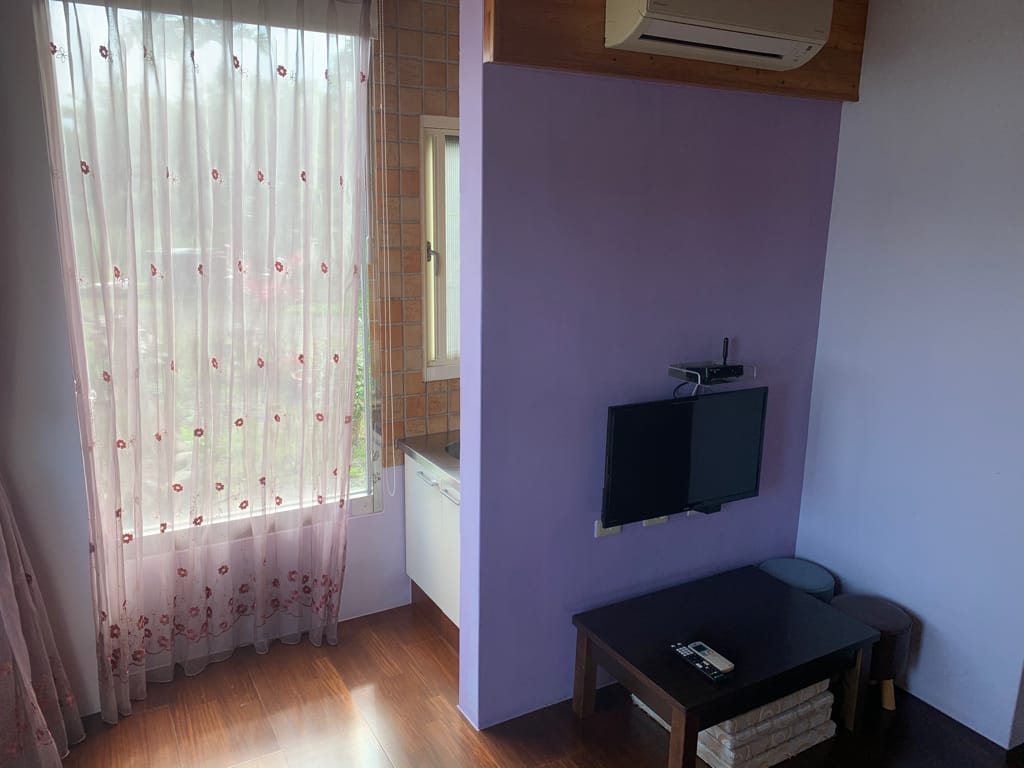 《旅遊》宜蘭-彩虹灣民宿｜五十二甲濕地畔 稻田小河環繞遠離都市塵囂 五結鄉包棟民宿推薦 親子住宿推薦