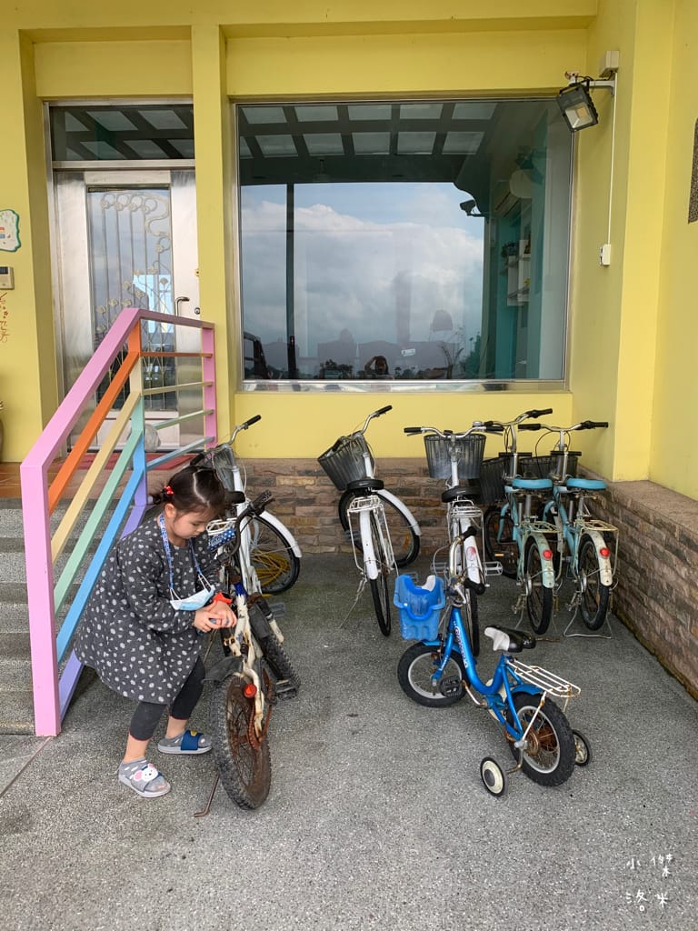 《旅遊》宜蘭-彩虹灣民宿｜五十二甲濕地畔 稻田小河環繞遠離都市塵囂 五結鄉包棟民宿推薦 親子住宿推薦