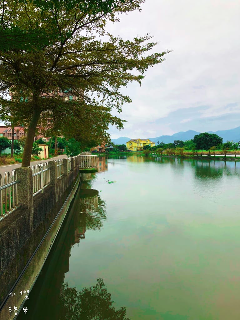 《旅遊》宜蘭-彩虹灣民宿｜五十二甲濕地畔 稻田小河環繞遠離都市塵囂 五結鄉包棟民宿推薦 親子住宿推薦