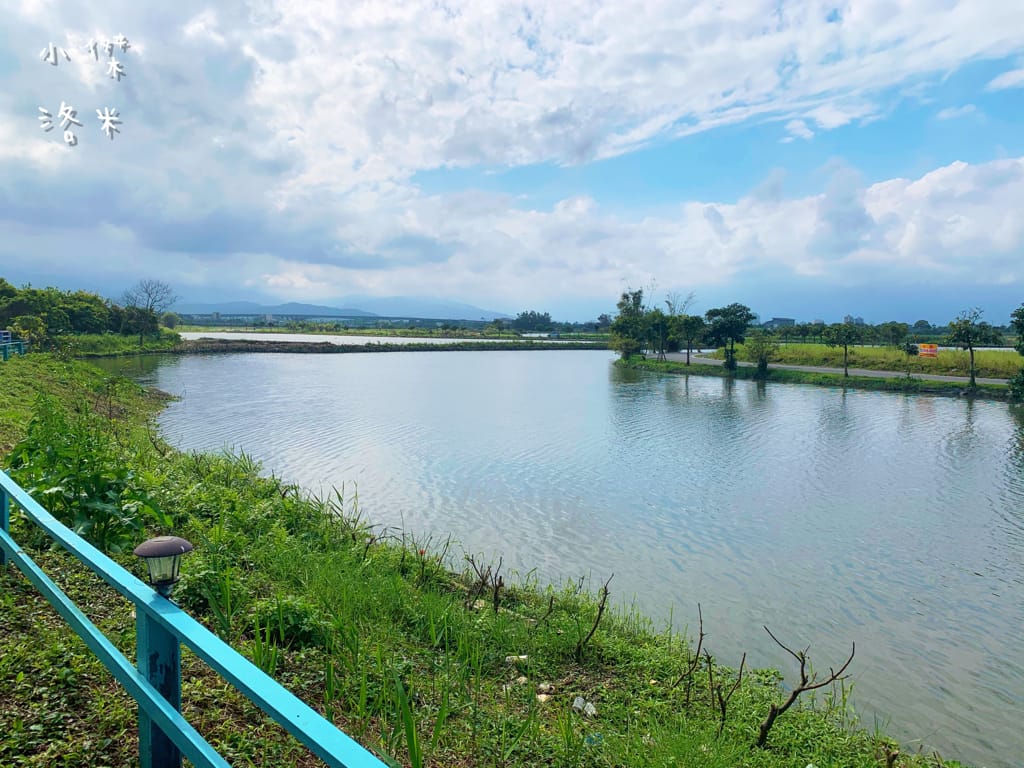 《旅遊》宜蘭-彩虹灣民宿｜五十二甲濕地畔 稻田小河環繞遠離都市塵囂 五結鄉包棟民宿推薦 親子住宿推薦