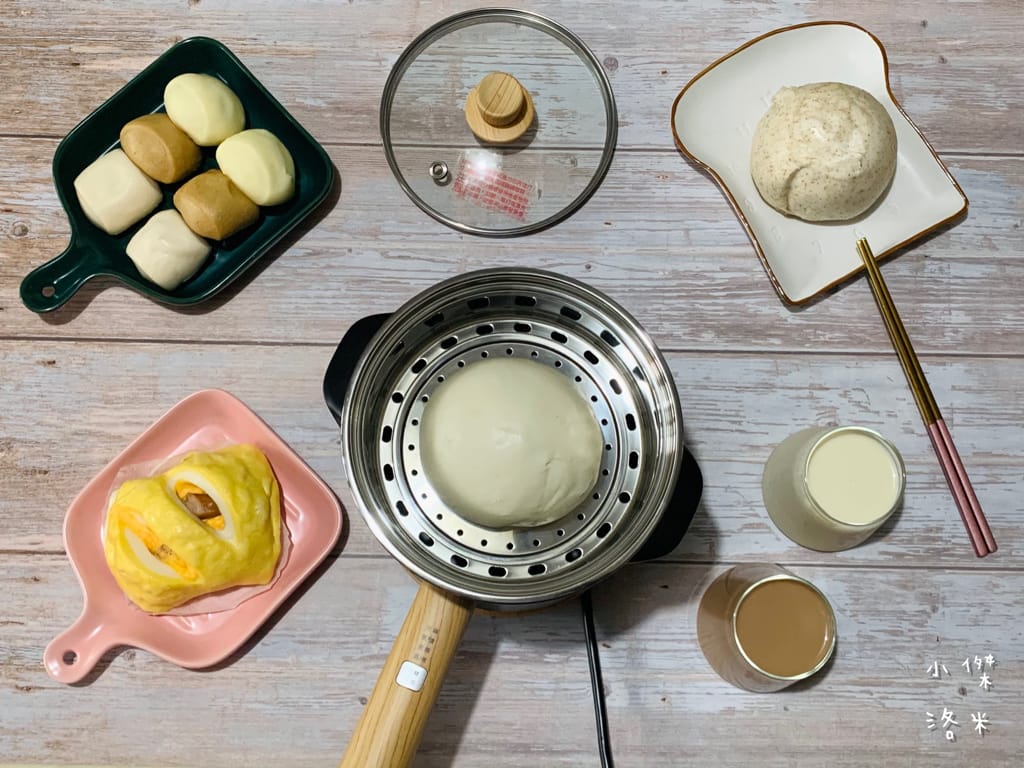 《生活》開箱【MOLIJIA 魔力家】M17 多功能不沾快煮小電鍋/電子鍋1.8L｜黑木紋款 上蒸下煮省時安全 小資族租屋族獨身族一鍋剛剛好 簡單小電鍋料理分享