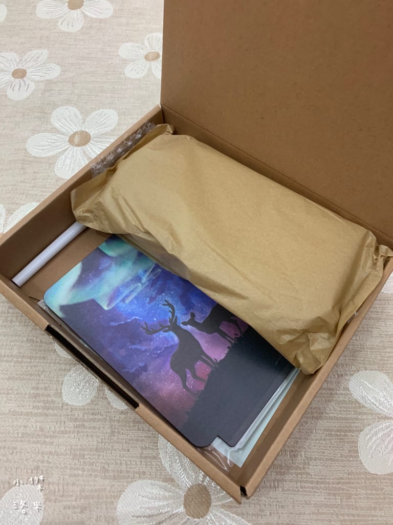 《生活》開箱 WOOD小夜燈｜木頭方程式最新推出 用美美的小夜燈打造我的生活儀式感 用線條點亮你的心