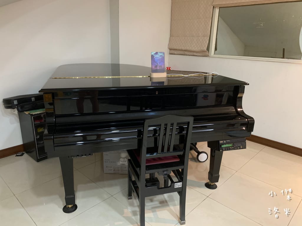 《生活》開箱 WOOD小夜燈｜木頭方程式最新推出 用美美的小夜燈打造我的生活儀式感 用線條點亮你的心