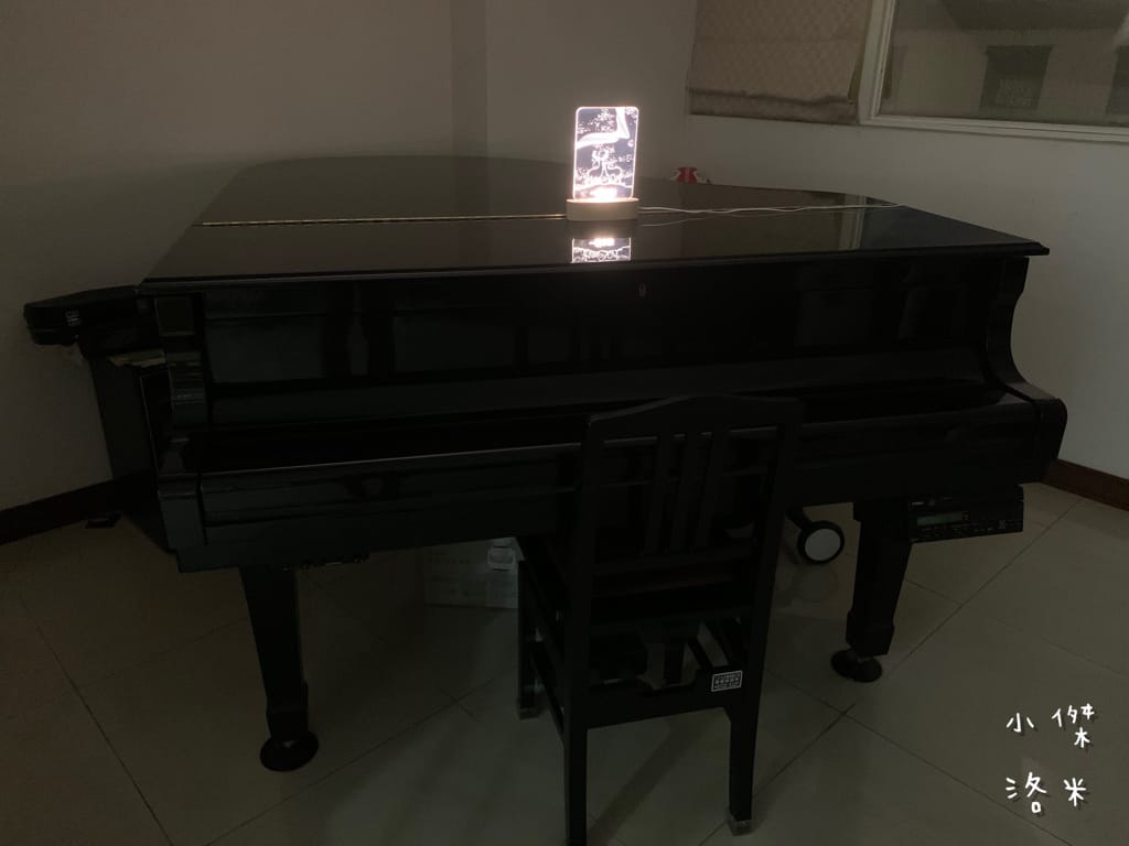 《生活》開箱 WOOD小夜燈｜木頭方程式最新推出 用美美的小夜燈打造我的生活儀式感 用線條點亮你的心