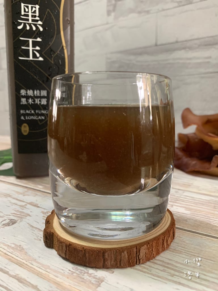 《飲品》0卡桑木耳飲｜零顆粒細緻黑木耳飲/白木耳飲的花式喝法 全聯新品上市推薦 懶女孩保養必備 甜點食譜