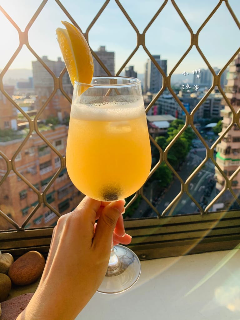 《飲品》0卡桑木耳飲｜零顆粒細緻黑木耳飲/白木耳飲的花式喝法 全聯新品上市推薦 懶女孩保養必備 甜點食譜