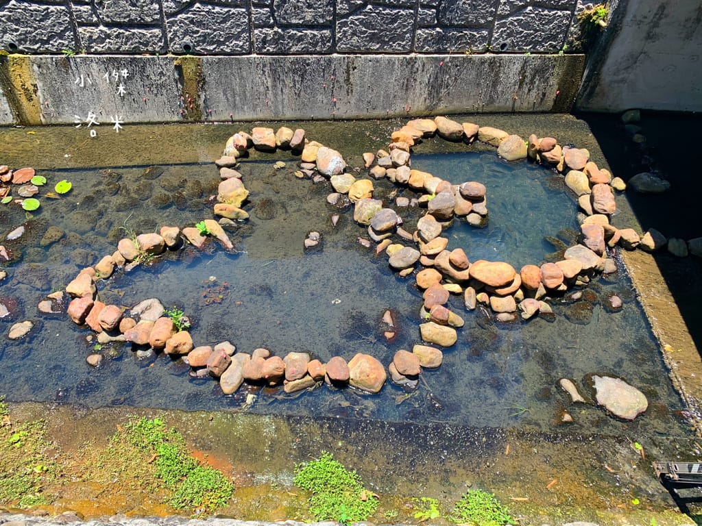 《旅遊美食》老司G Tea&Coffee｜宜蘭冬山 工業復古風 河岸玻璃屋 網美咖啡廳超好拍 兒童沙坑親子放風新選擇