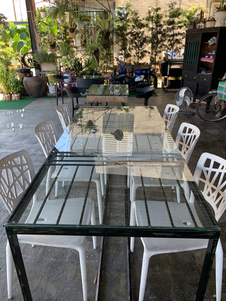 《旅遊美食》老司G Tea&Coffee｜宜蘭冬山 工業復古風 河岸玻璃屋 網美咖啡廳超好拍 兒童沙坑親子放風新選擇